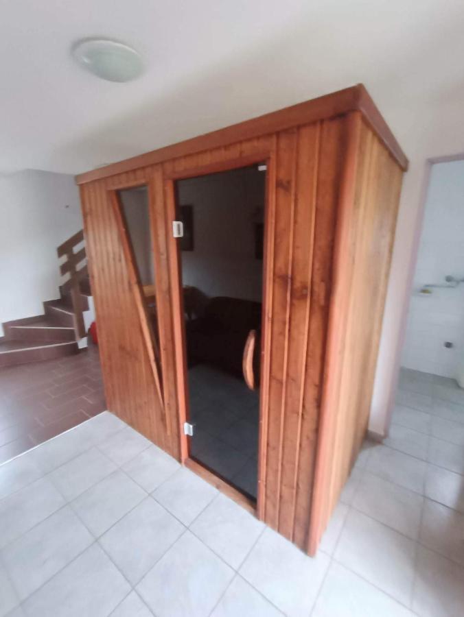 Tassi Halaszcsarda - Sueger Haz Exterior foto